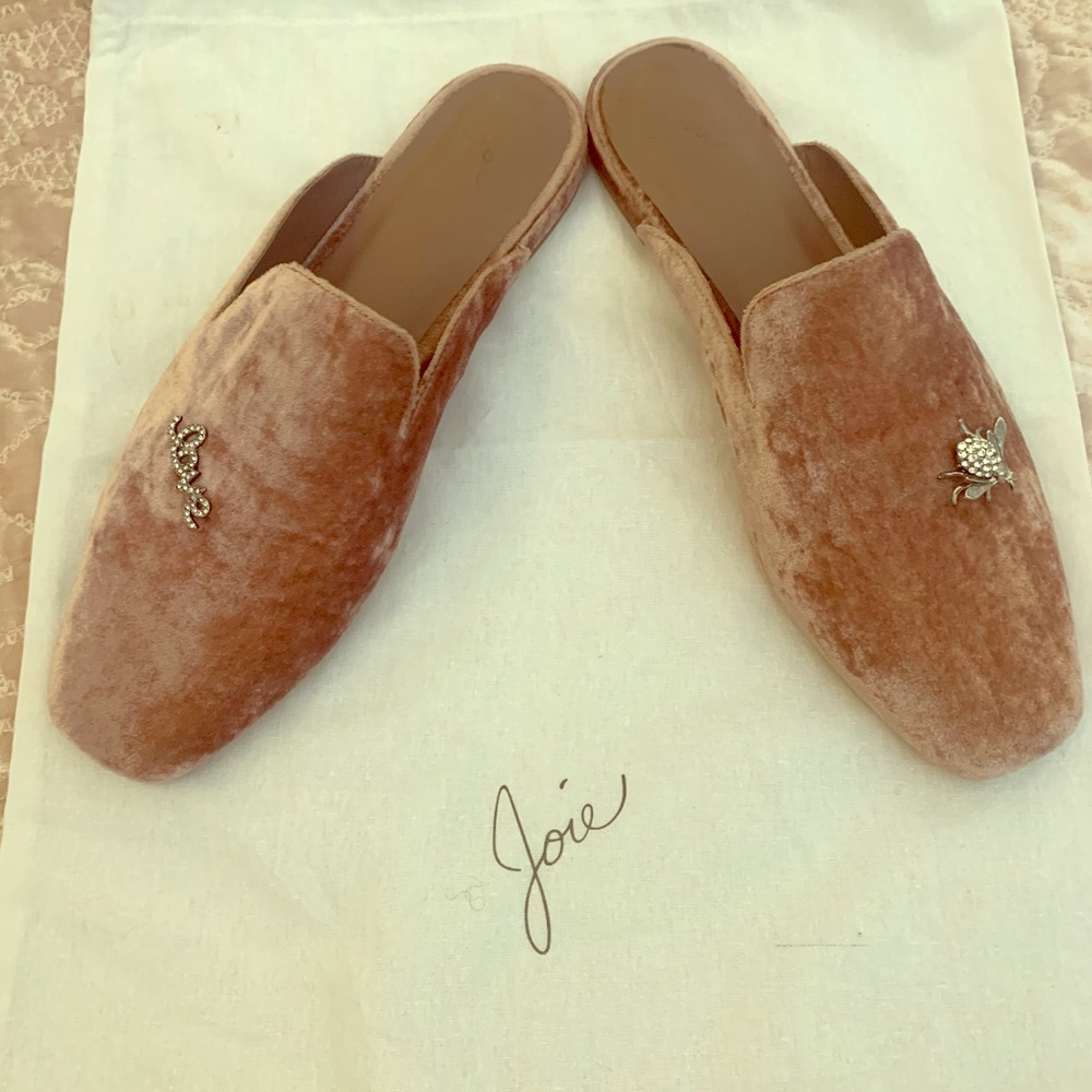 Pink Mules! Just in time for Spring 🌸 🌸🌸🌸
